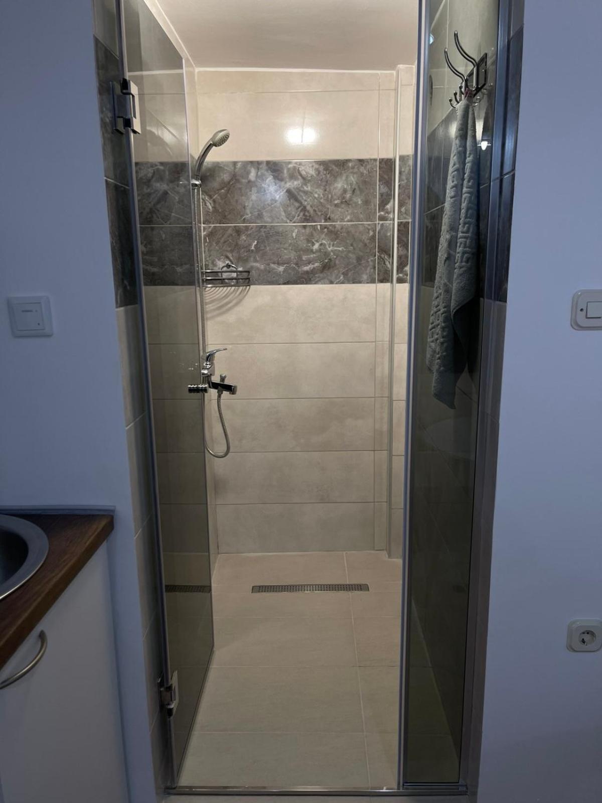 Studio Apartman Sedrenik Sarajevo Exterior photo